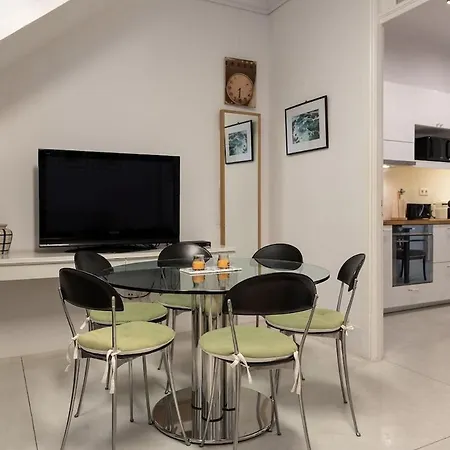 Guestready - Splendid Flat W/ Patio Порту